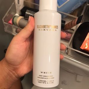 Elizabeth and James Nirvana Dry Shampoo